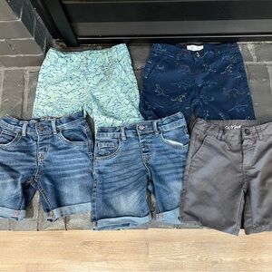 Bundle of 5 shorts size 5